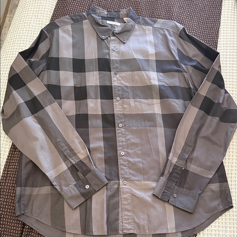 Burberry Men's Checkered Shirt - Black and Gray